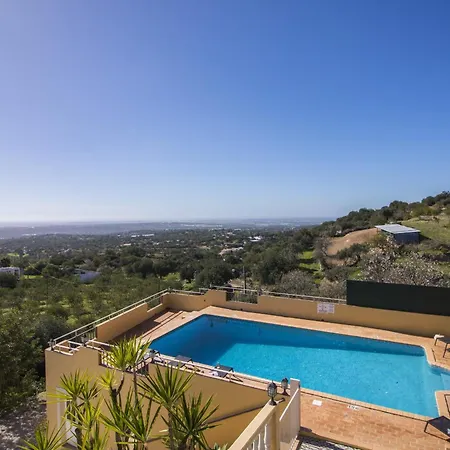 Вилла Florencio By Algarve Holidays Эштой